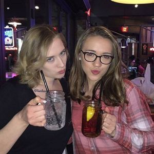 Meet your Posher, Rose rosar